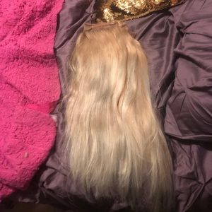 Never Worn 22” 240g Bellami Extensions